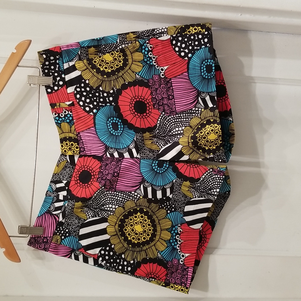 Banana Republic Marimekko Collection shorts
